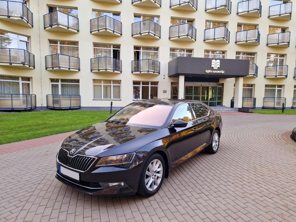 Skoda Superb, 2.0 l., hatchback