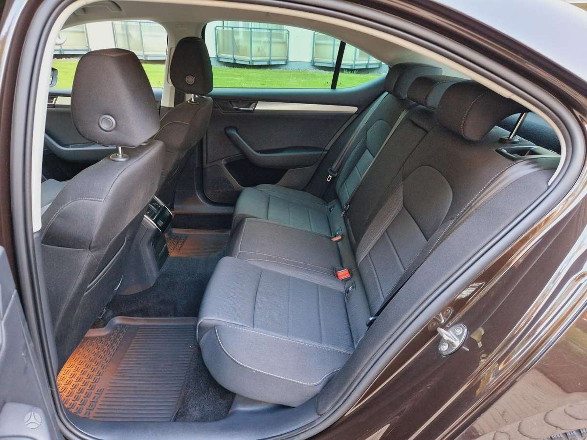 Skoda Superb, 2.0 l., hatchback
