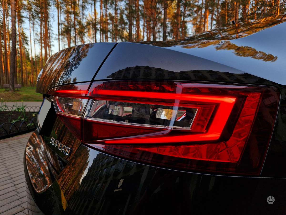 Skoda Superb, 2.0 l., Хэтчбек