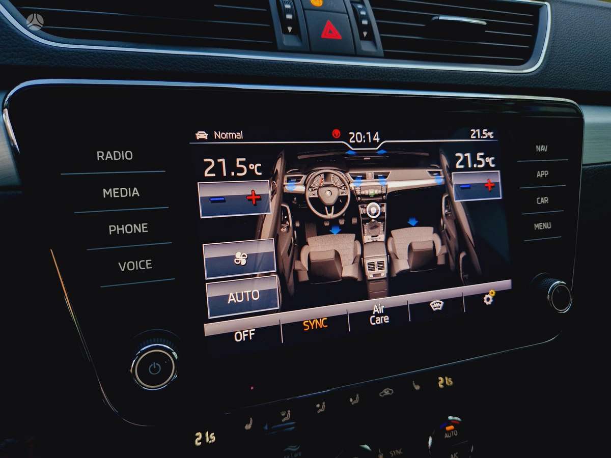 Skoda Superb, 2.0 l., hatchback