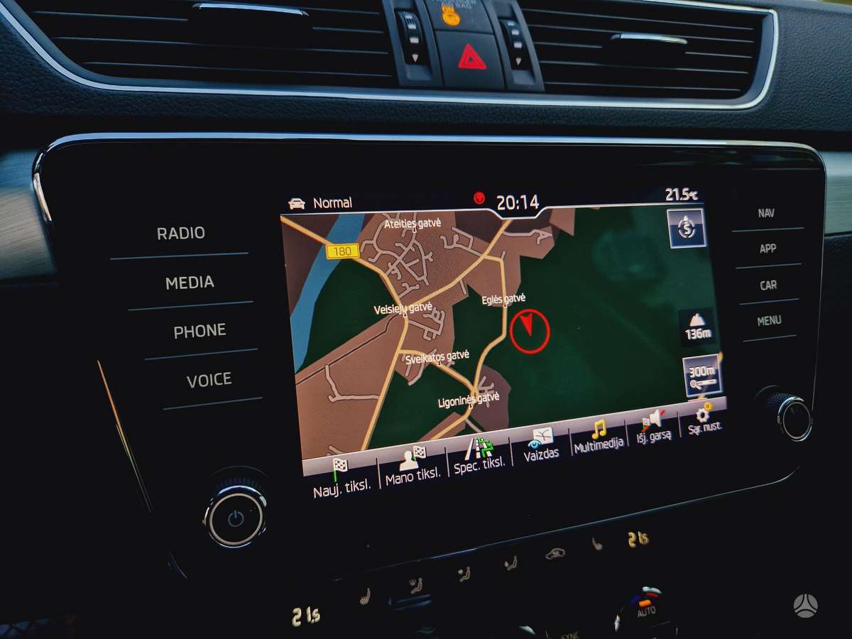Skoda Superb, 2.0 l., Хэтчбек
