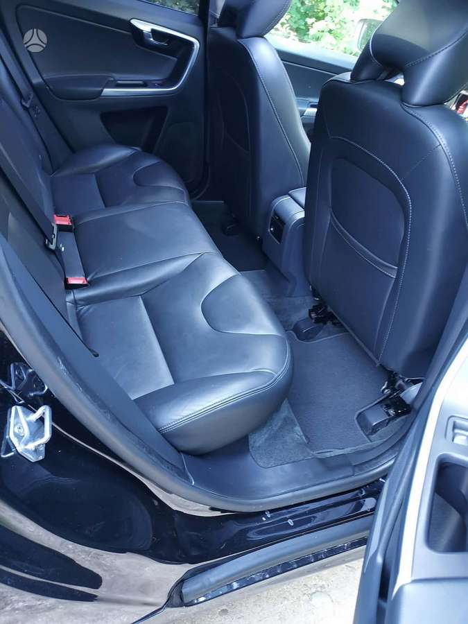 Volvo XC60 - 8