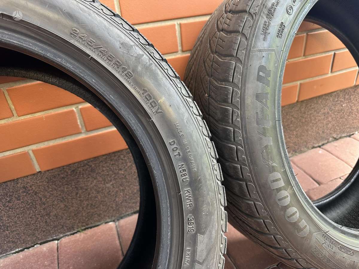 Goodyear Ultragrip 8 Performance, winter 245/45 R18