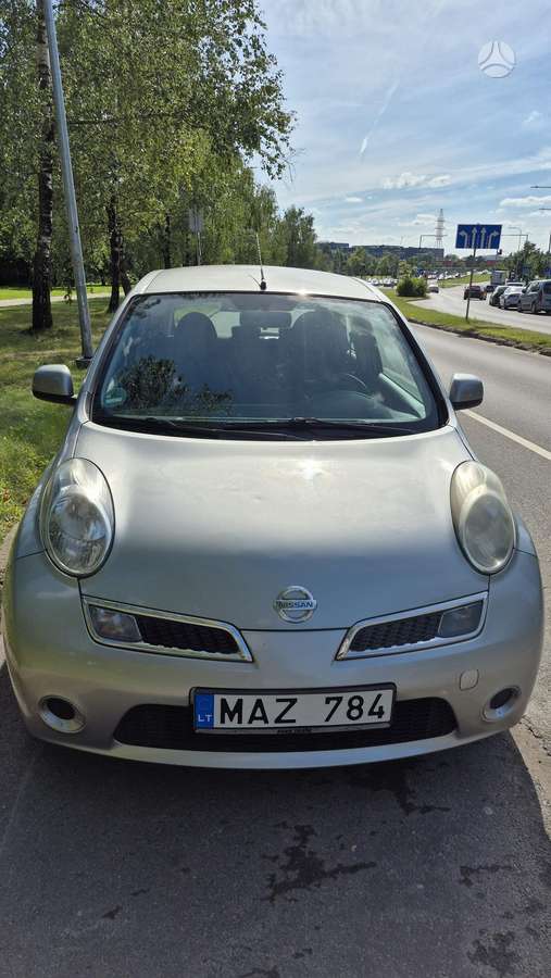 Nissan Micra, 1.2 l., hatchback