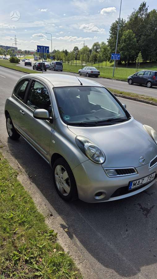 Nissan Micra, 1.2 l., hatchback