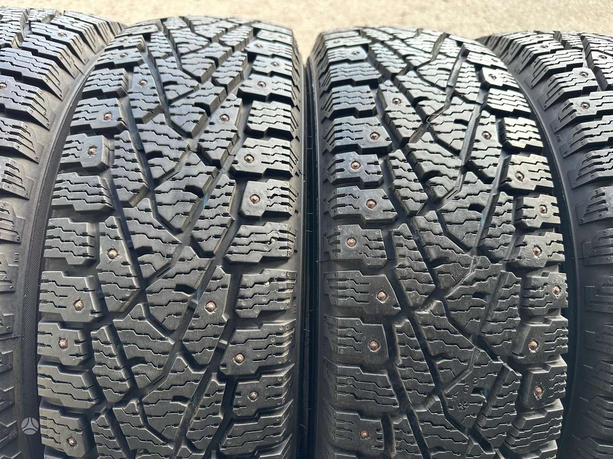 Nokian, зимние 195/75 R16