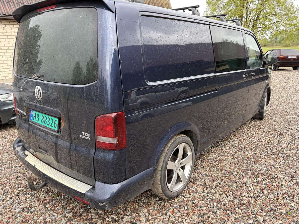 Volkswagen Transporter, cargo van