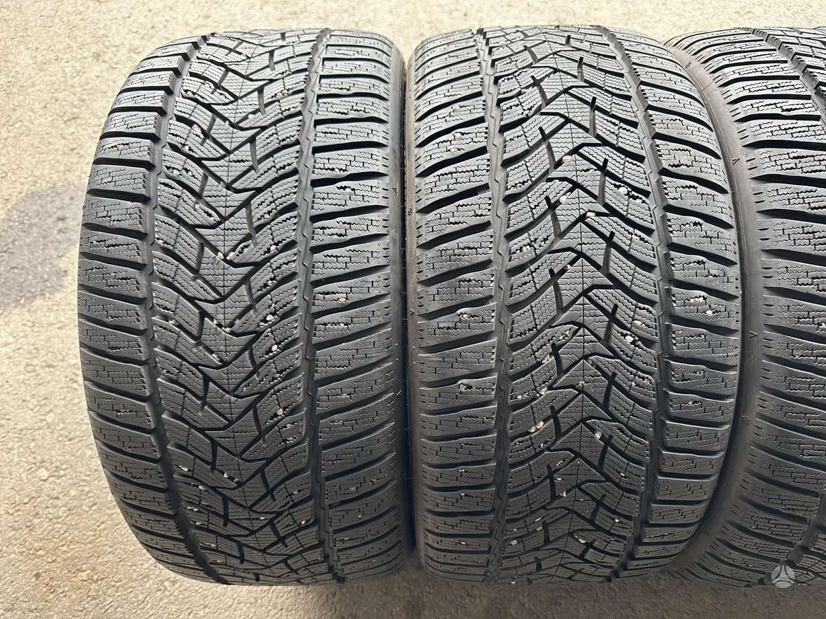 Dunlop, зимние 255/35 R19