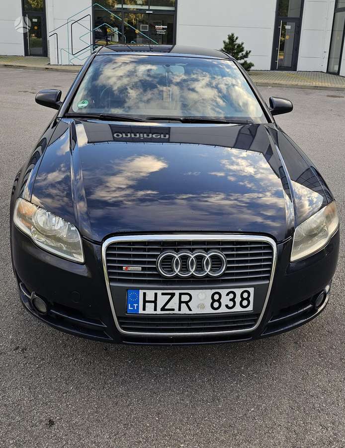 Audi A4, 2.5 l., Седан