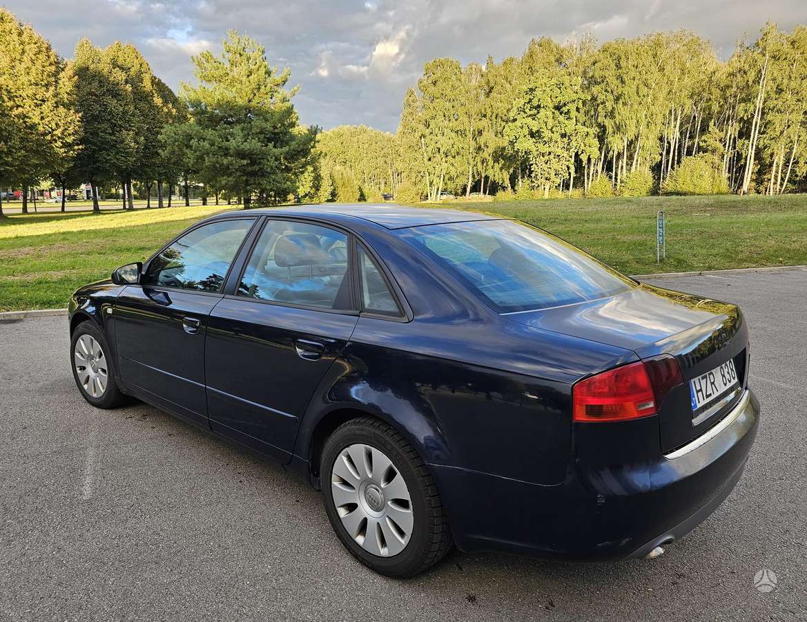 Audi A4, 2.5 l., Седан