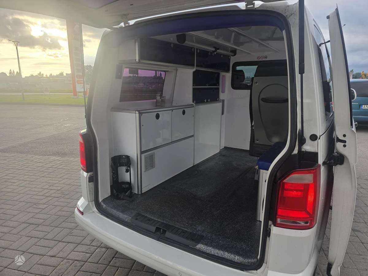 Volkswagen Transporter - 6