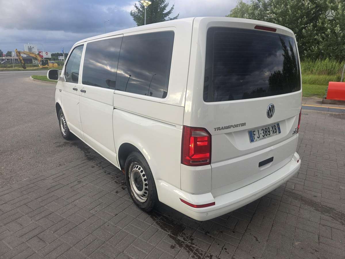 Volkswagen Transporter - 8