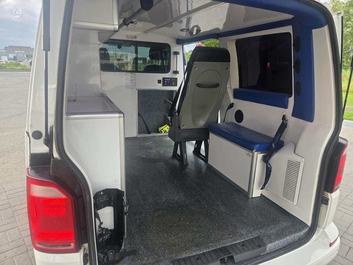 Volkswagen Transporter - 10