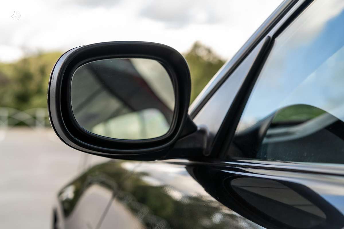 BMW 335, 3.0 l., sedanas