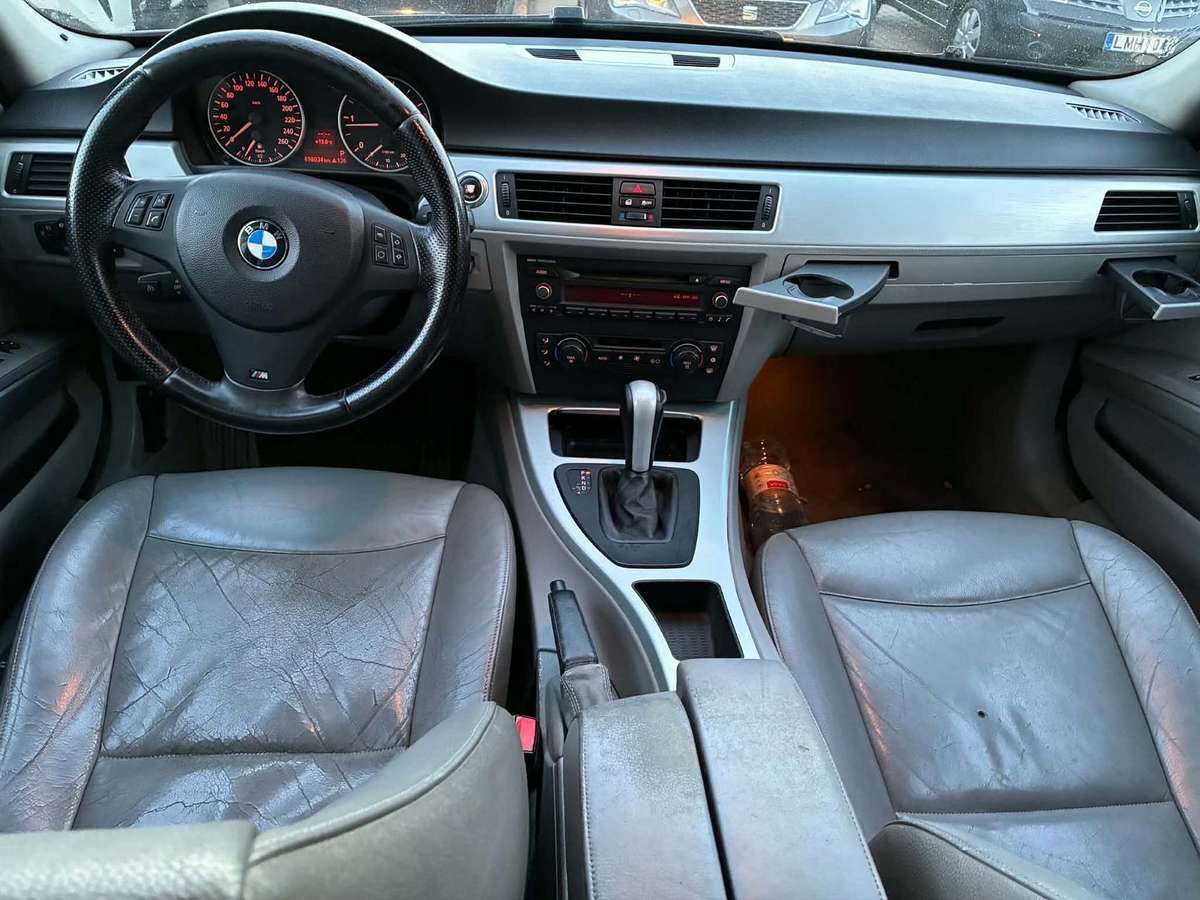 BMW 320, 2.0 l., Седан