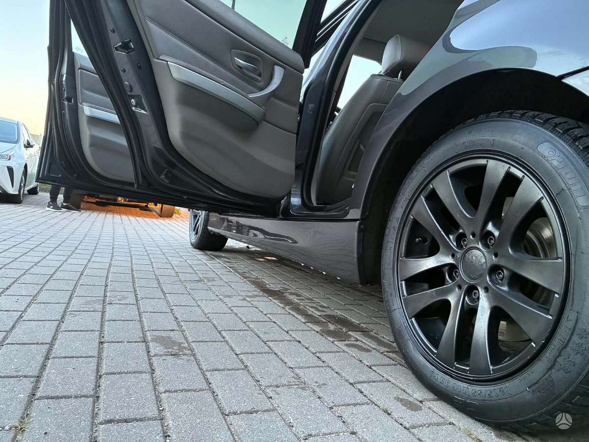 BMW 320, 2.0 l., Седан