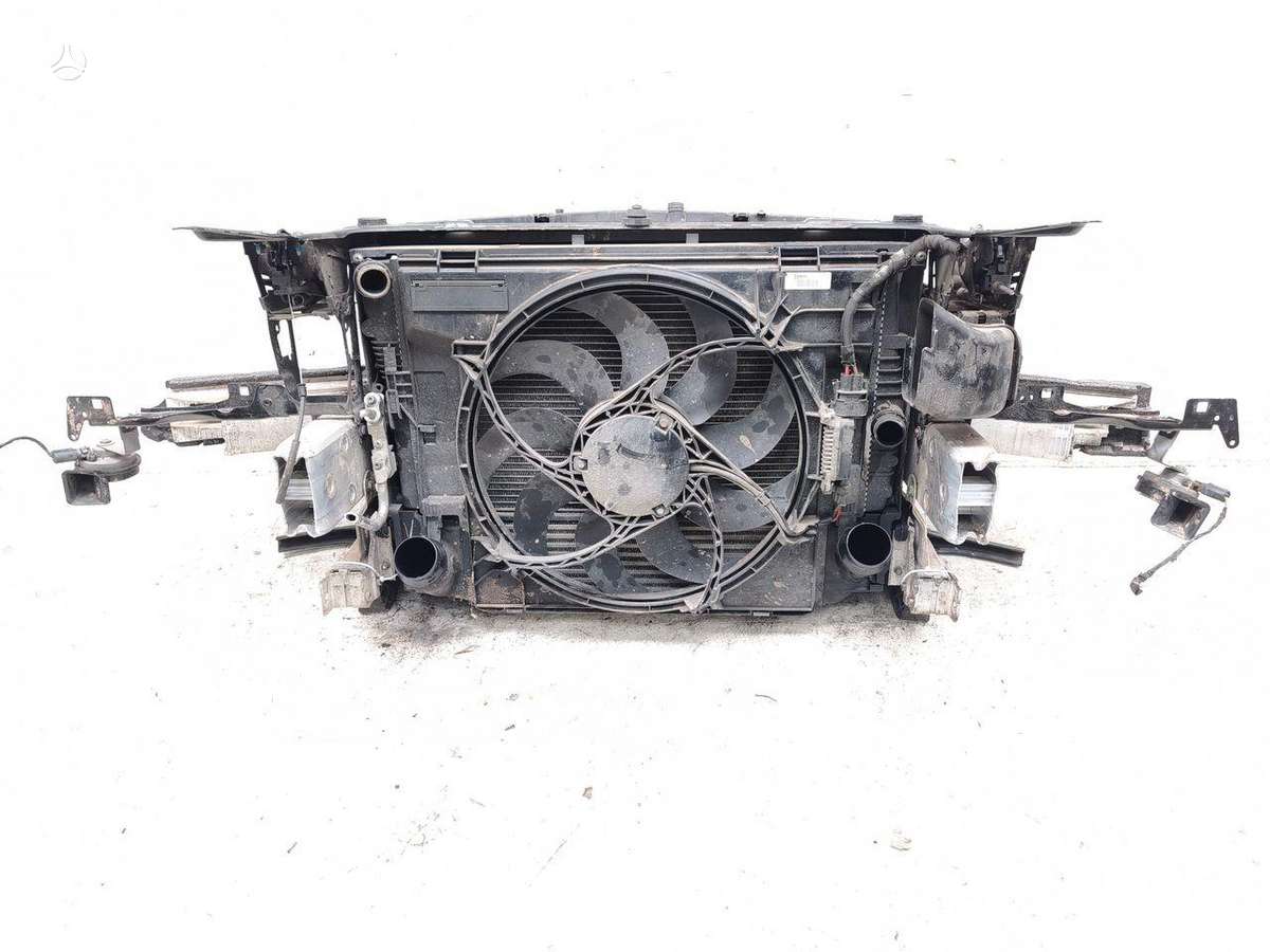 BMW 1 serija radiator