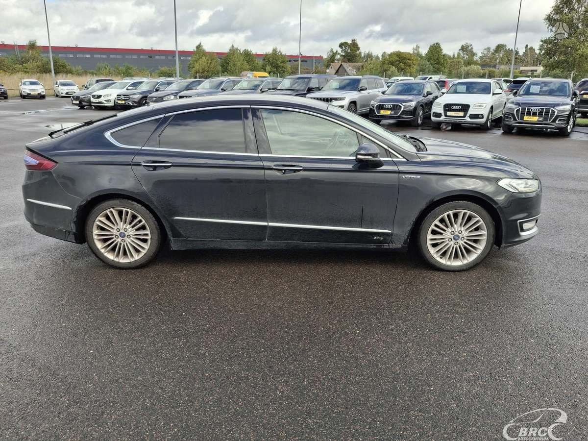 Ford Mondeo, 2.0 l., Седан
