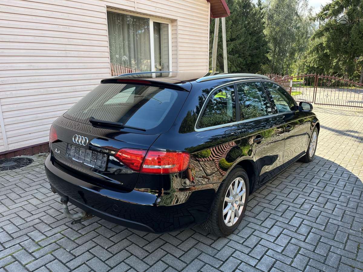 Audi A4, 2.0 l., Универсал
