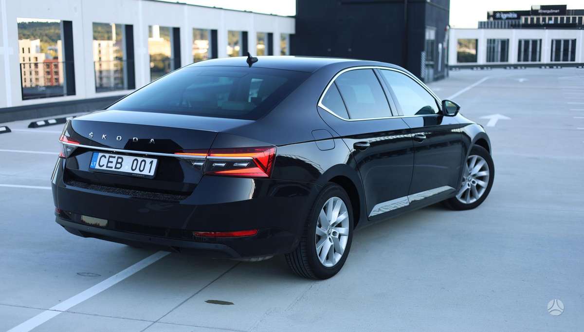 Skoda Superb, 2.0 l., hatchback