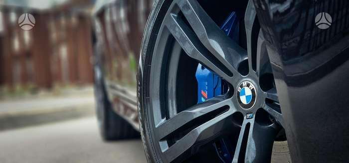 BMW 750, 3.0 l., Седан