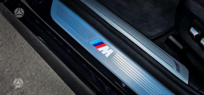 BMW 750, 3.0 l., Седан