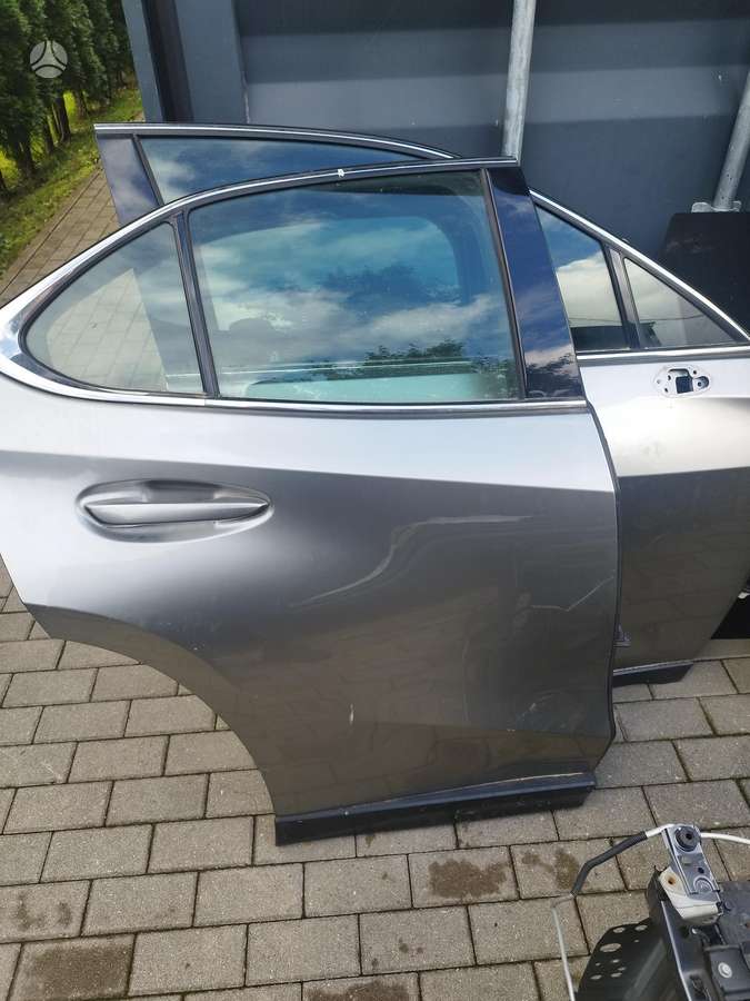 Lexus UX klasė Be defektų