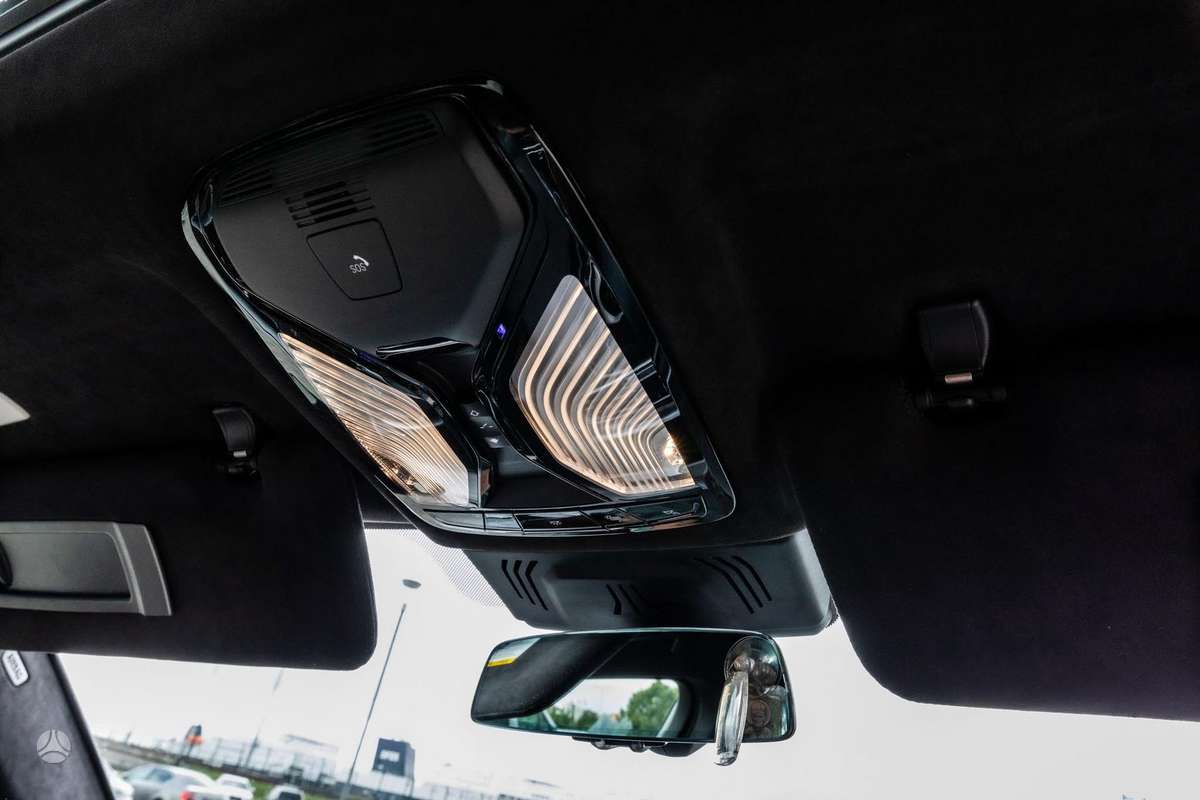 BMW X7, Внедорожник / Кроссовер