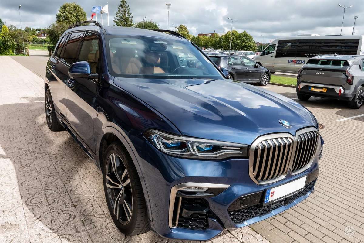 BMW X7, Внедорожник / Кроссовер
