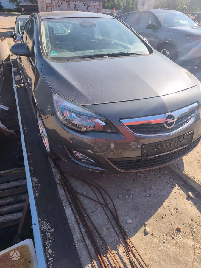 Opel Astra Z177 spalva 47620km