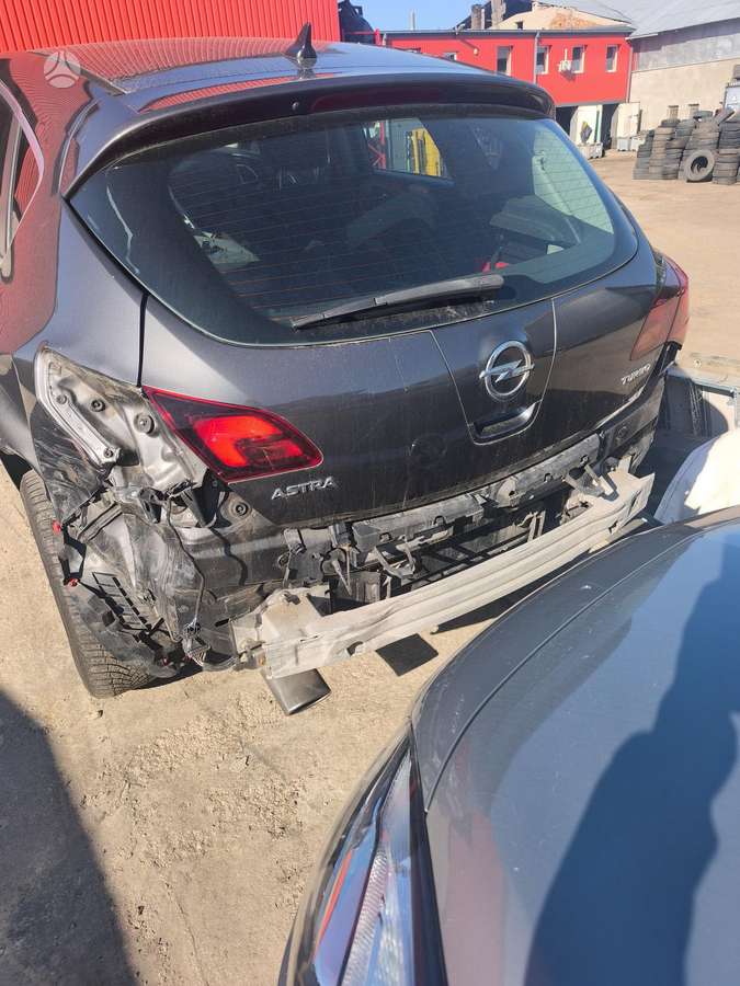 Opel Astra Z177 spalva 47620km