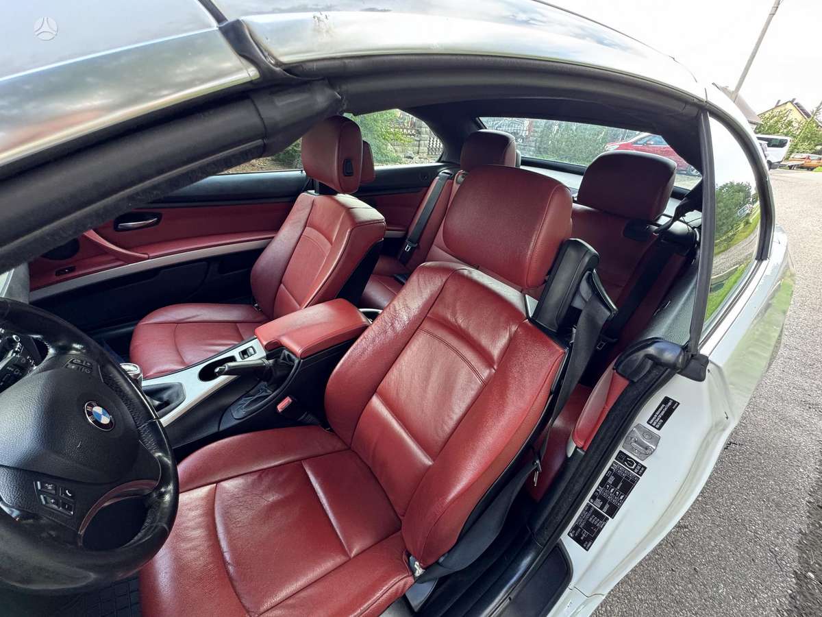 BMW 320, 2.0 l., convertible