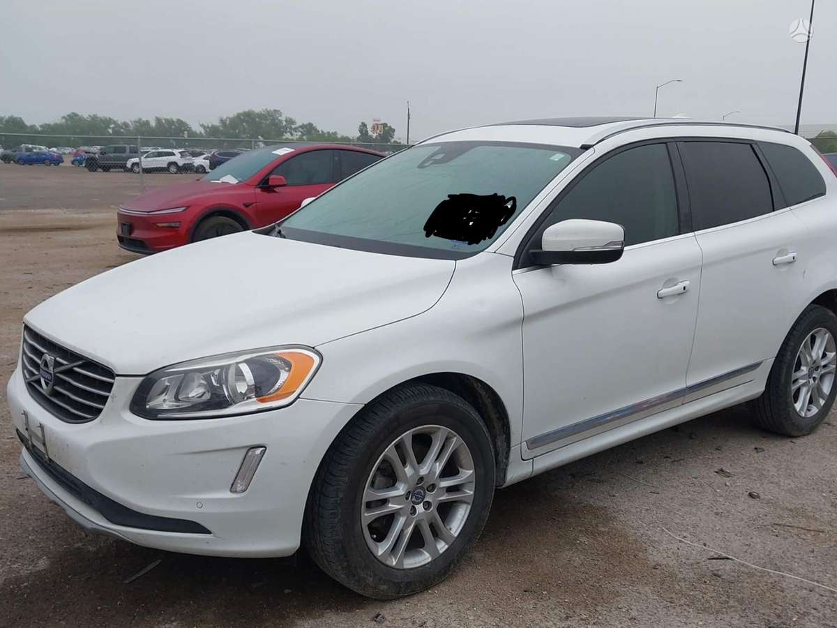 Volvo XC60 for parts