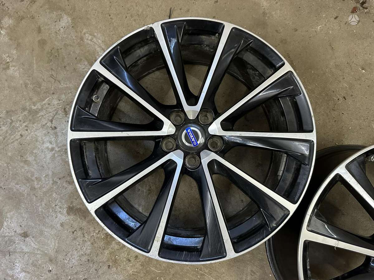 Volvo, light alloy, R19