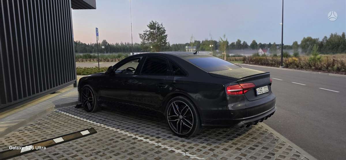 Audi A8, 3.0 l., Седан