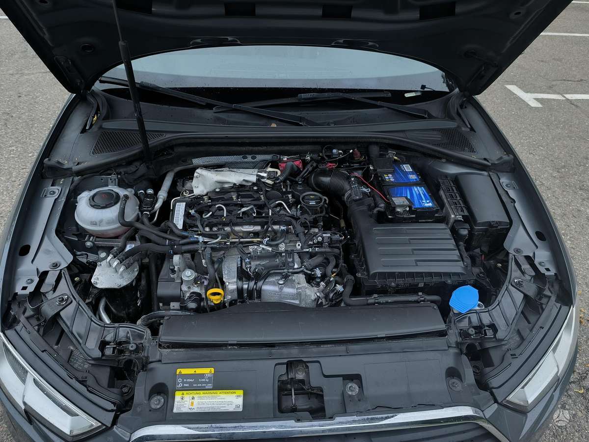Audi A3, 1.6 l., Хэтчбек