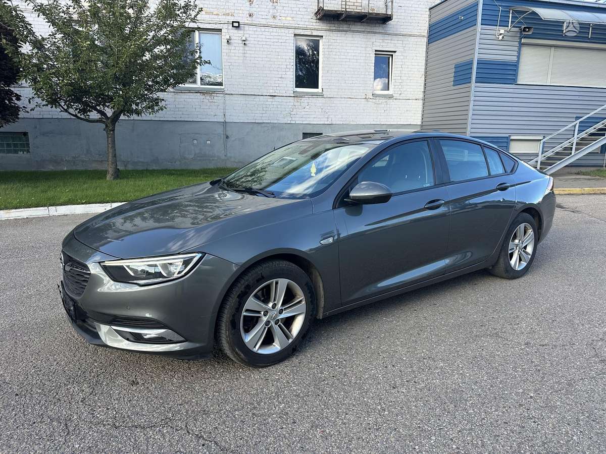 Opel Insignia, 1.6 l., hatchback