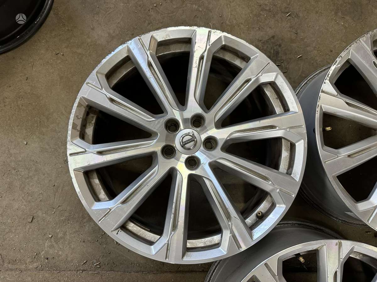 Volvo, light alloy, R20