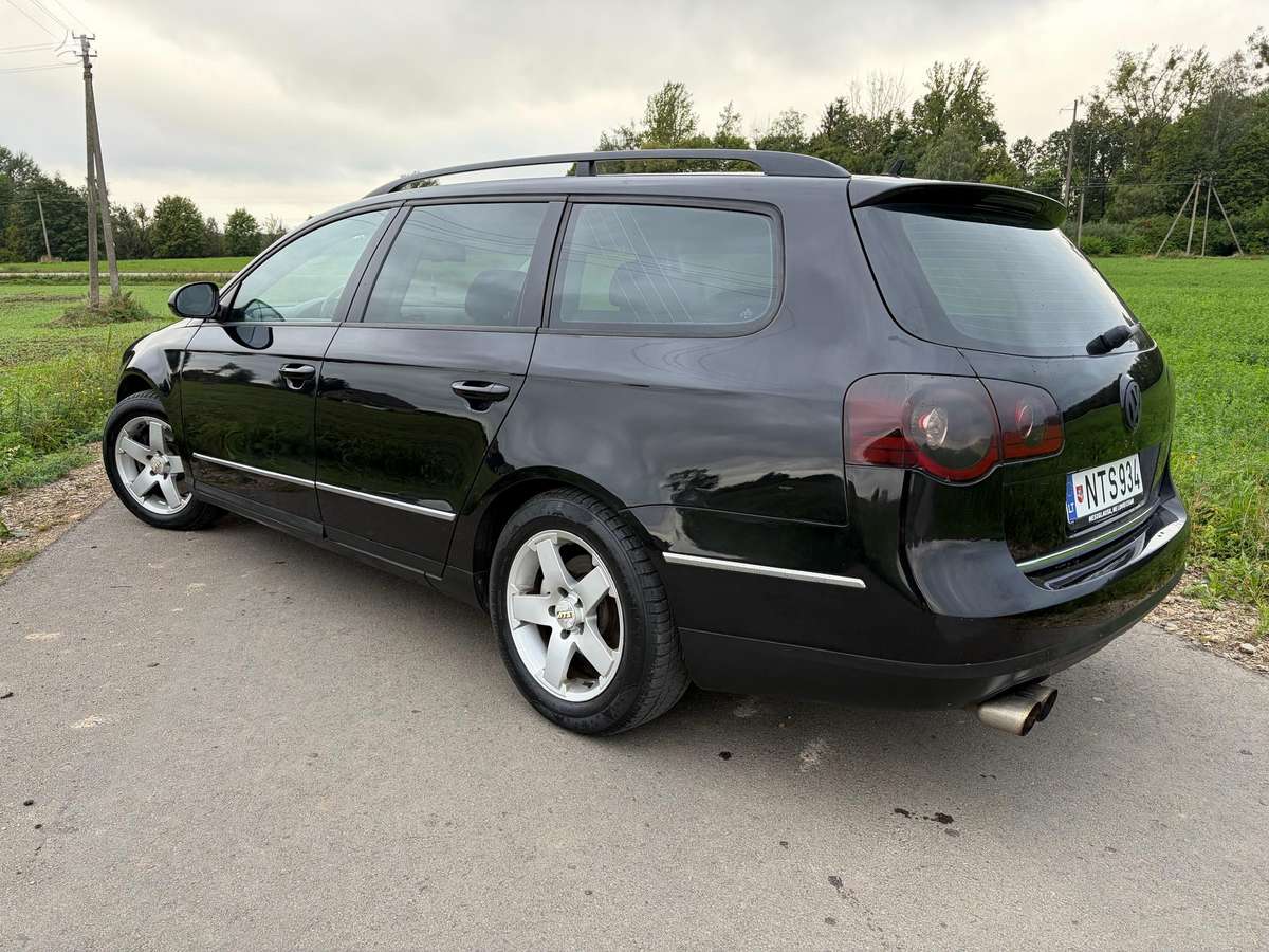 Volkswagen Passat - 5
