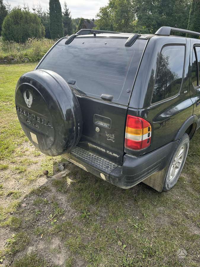 Opel Frontera, 2.2 l., Внедорожник / Кроссовер