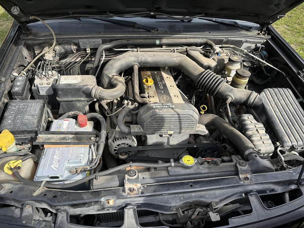 Opel Frontera, 2.2 l., Внедорожник / Кроссовер