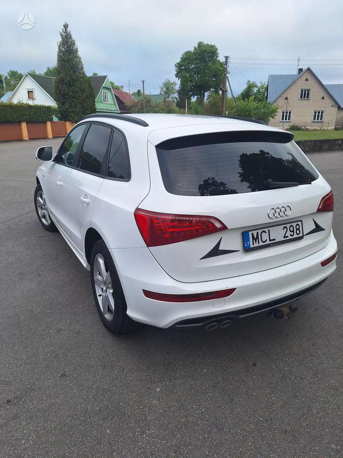 Audi Q5, 2.0 l., Хэтчбек