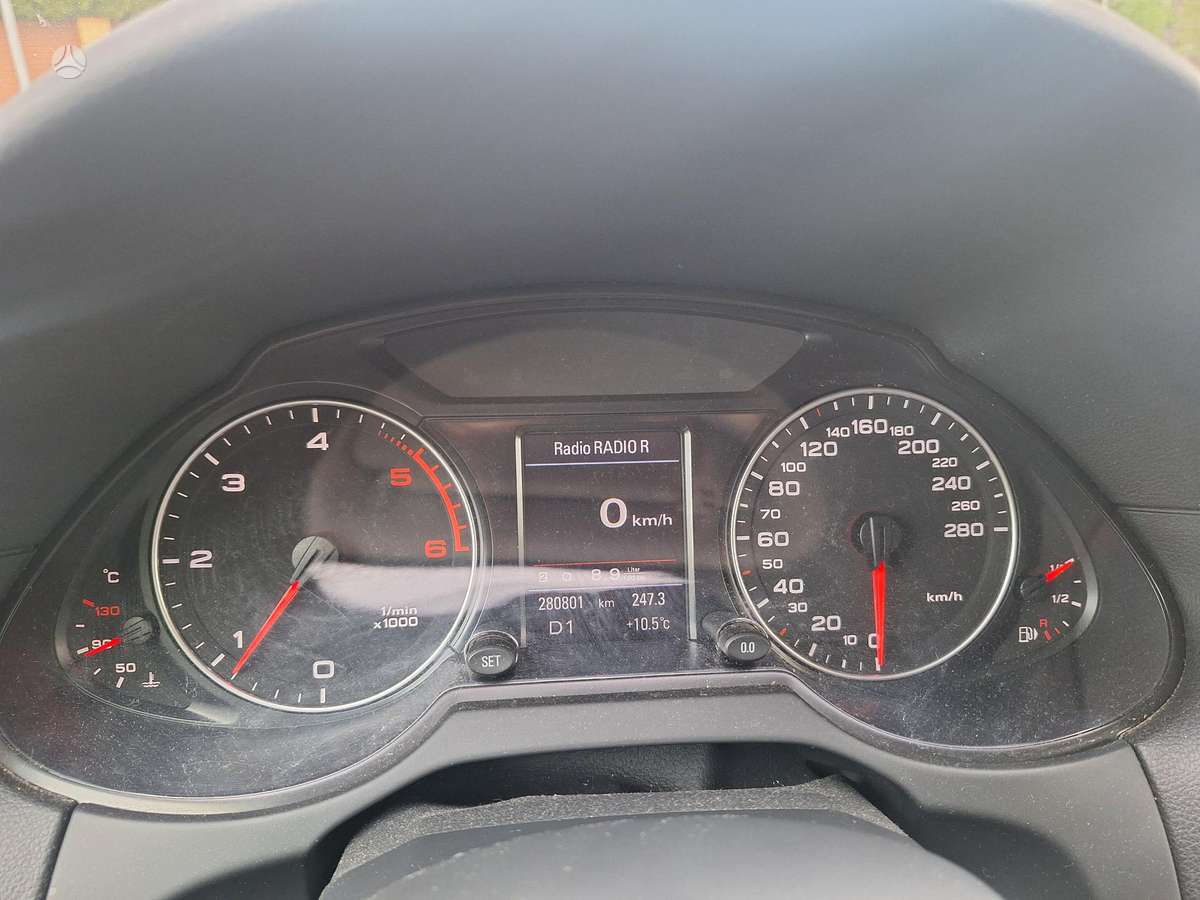 Audi Q5, 2.0 l., Хэтчбек
