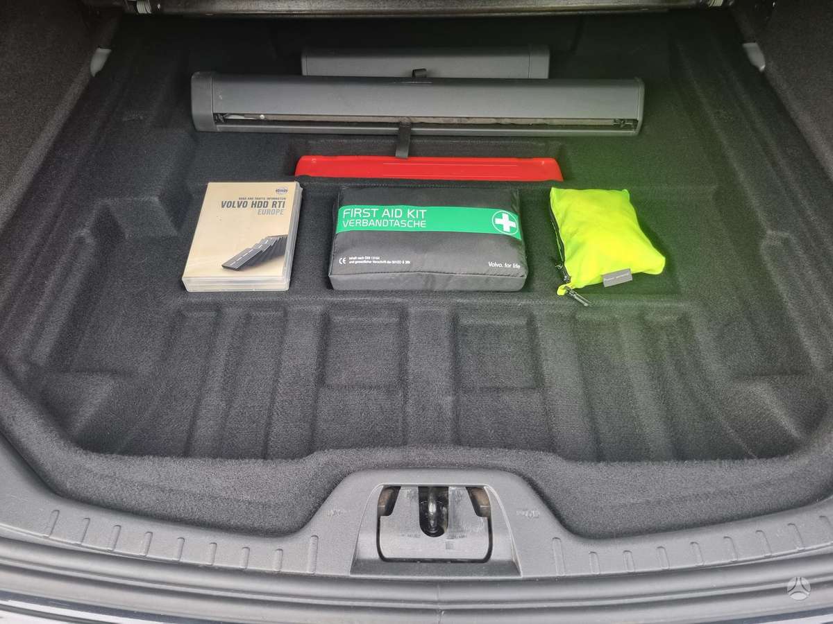 Volvo V60, 2.0 l., Универсал