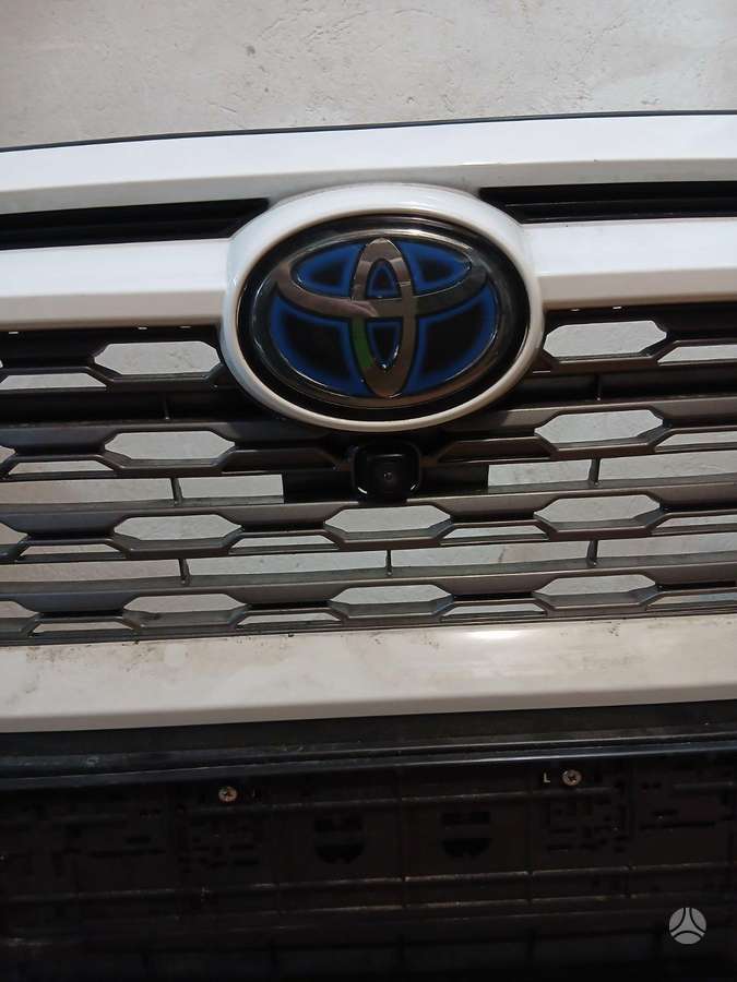 Toyota RAV4 kėbulo dalys