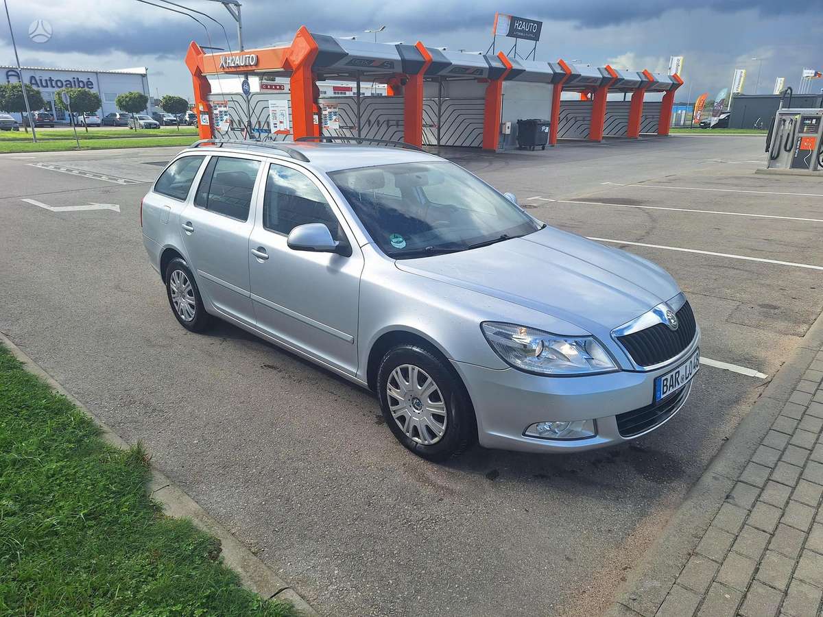 Škoda Octavia - 2
