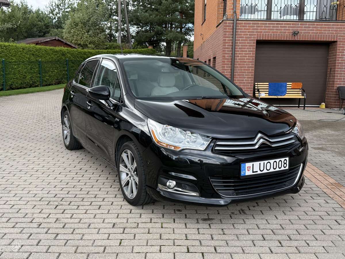 Citroen C4, 1.6 l., Хэтчбек