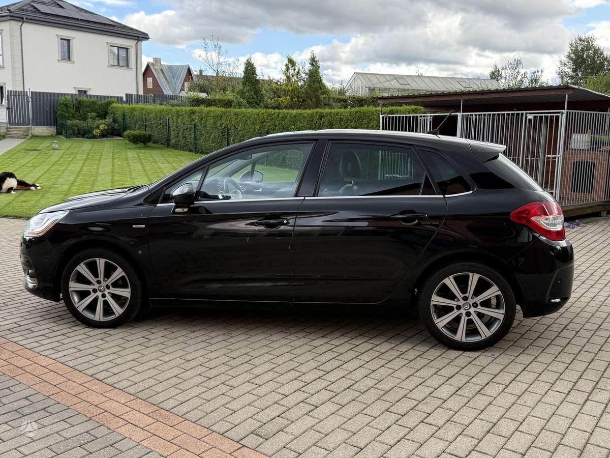 Citroen C4, 1.6 l., Хэтчбек