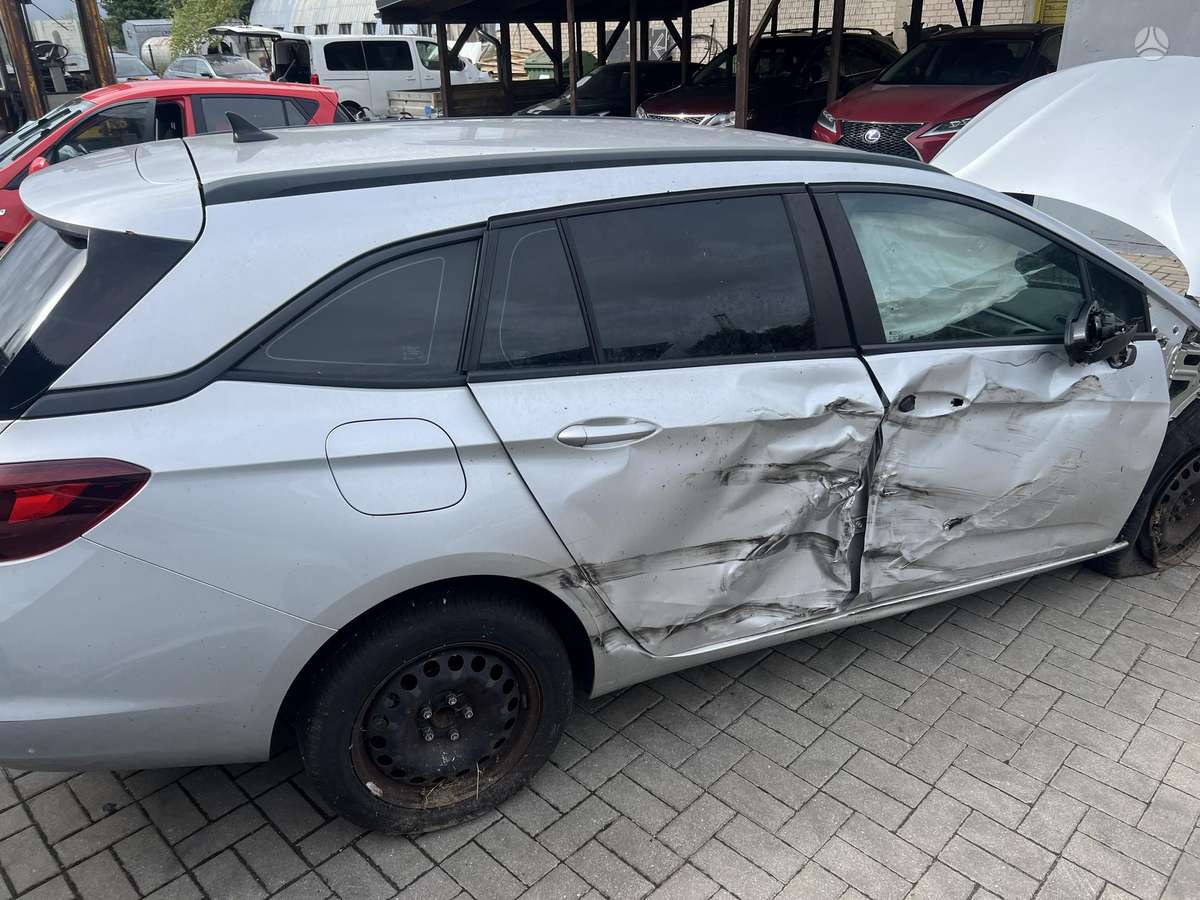Opel Astra по частям. Iš vokietijos