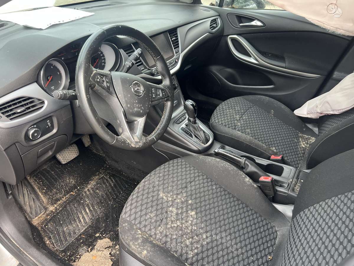 Opel Astra dalimis. Iš vokietijos